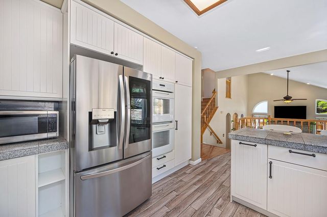 2535 Country Club Dr, Cameron Park, CA 95682