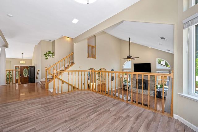 2535 Country Club Dr, Cameron Park, CA 95682