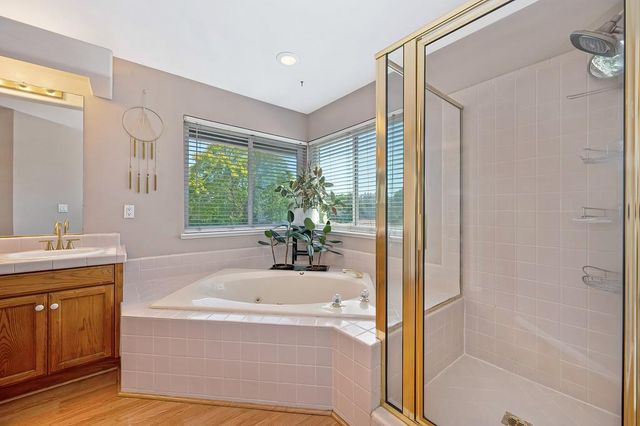 2535 Country Club Dr, Cameron Park, CA 95682