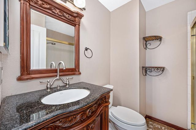 2535 Country Club Dr, Cameron Park, CA 95682