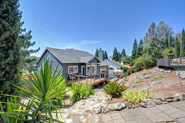 2535 Country Club Dr, Cameron Park, CA 95682