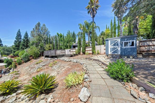 2535 Country Club Dr, Cameron Park, CA 95682