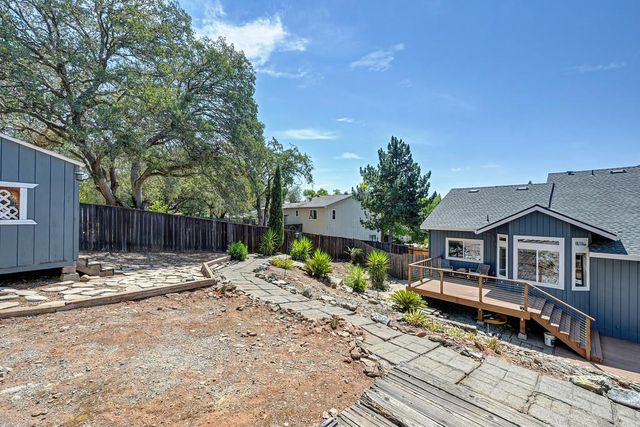 2535 Country Club Dr, Cameron Park, CA 95682