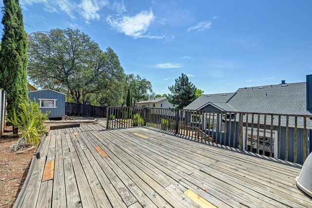 2535 Country Club Dr, Cameron Park, CA 95682