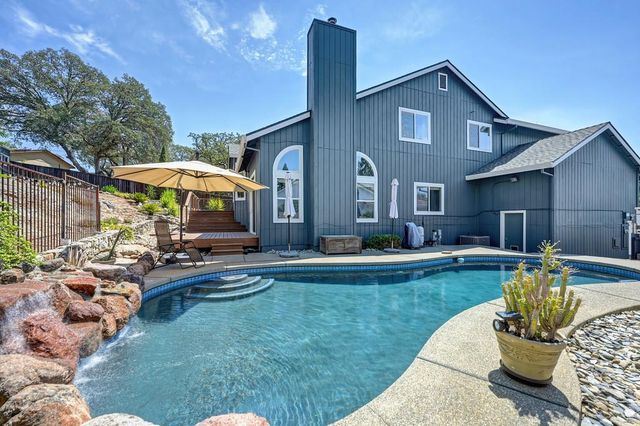 2535 Country Club Dr, Cameron Park, CA 95682