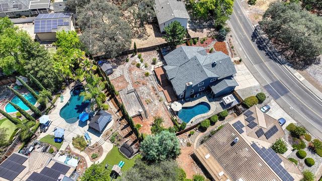 2535 Country Club Dr, Cameron Park, CA 95682