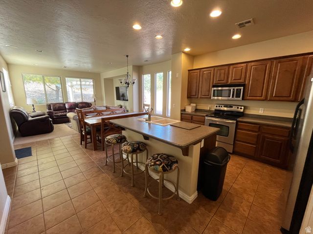 1273 N OVERLAND TRAIL CIR, Washington, UT 84780