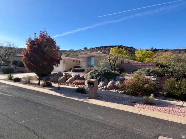 1273 N OVERLAND TRAIL CIR, Washington, UT 84780