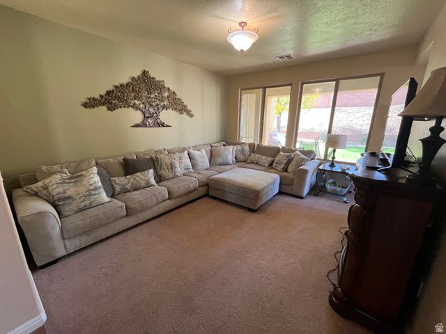 1273 N OVERLAND TRAIL CIR, Washington, UT 84780