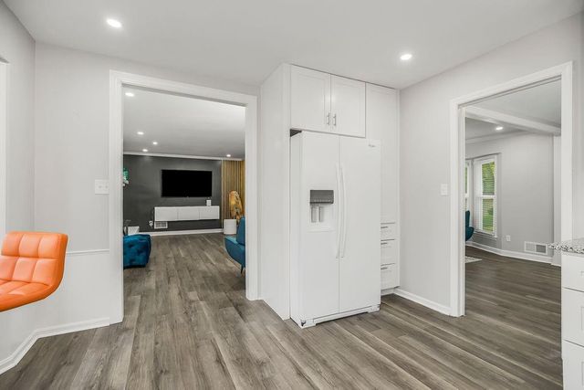 42 E 106 Street, Kansas City, MO 64114