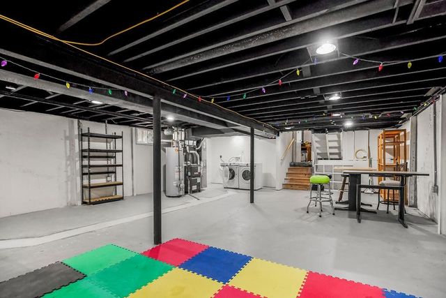 42 E 106 Street, Kansas City, MO 64114