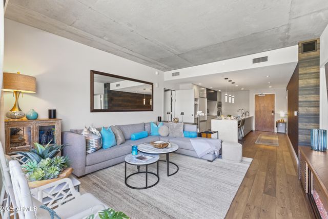 5455 E Lincoln Drive 2011, Paradise Valley, AZ 85253