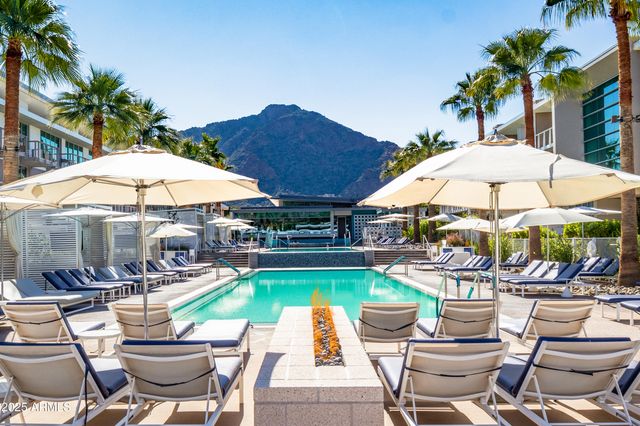 5455 E Lincoln Drive 2011, Paradise Valley, AZ 85253