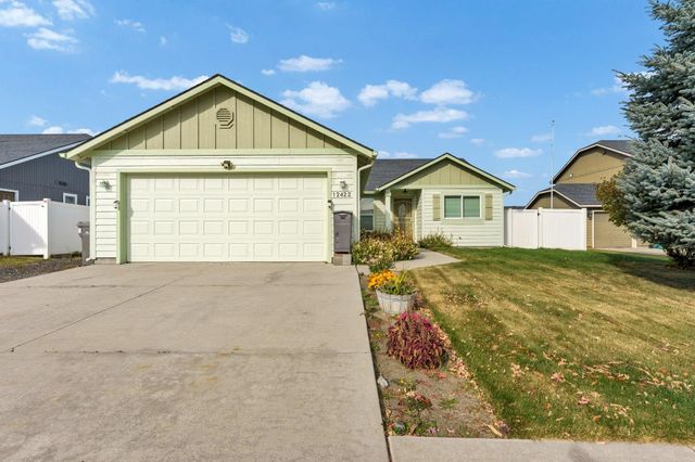 12422 W Pacific Ct, Airway Heights, WA 99001 property photo