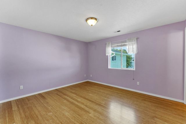 12422 W Pacific Ct, Airway Heights, WA 99001