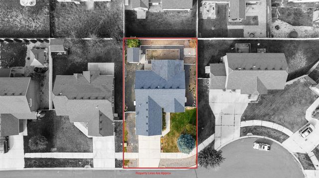 12422 W Pacific Ct, Airway Heights, WA 99001