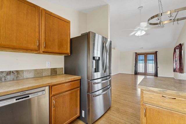 12422 W Pacific Ct, Airway Heights, WA 99001