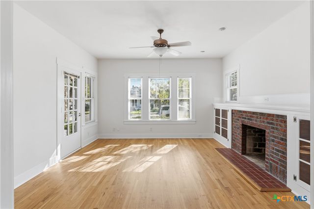 502 Elm Street, Seguin, TX 78155