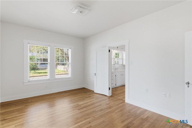 502 Elm Street, Seguin, TX 78155