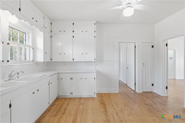 502 Elm Street, Seguin, TX 78155