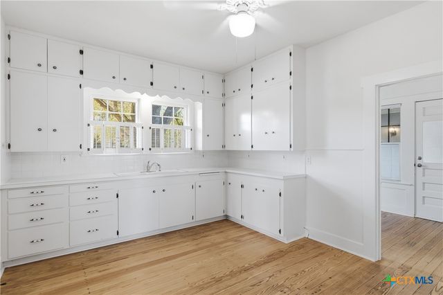 502 Elm Street, Seguin, TX 78155