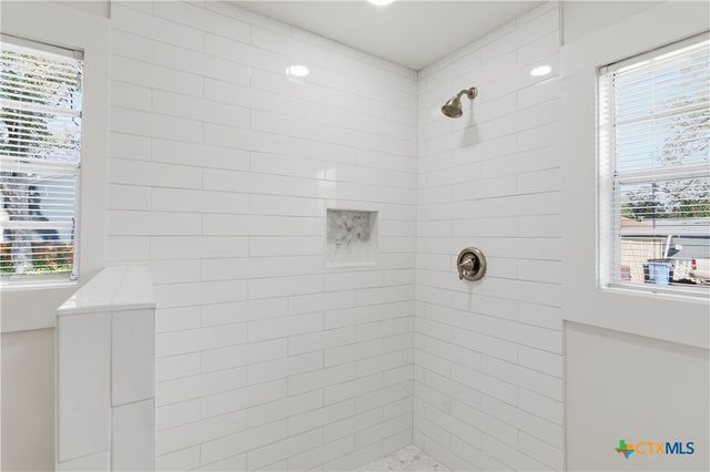 502 Elm Street, Seguin, TX 78155