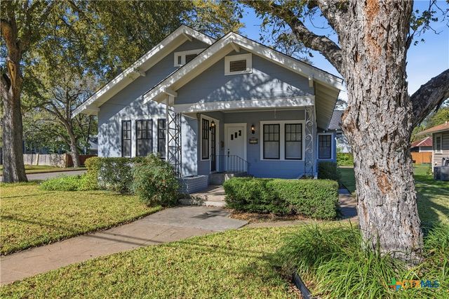 502 Elm Street, Seguin, TX 78155