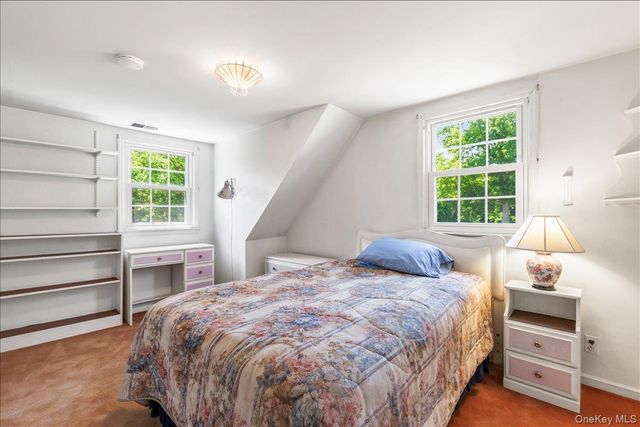 541 Claflin Avenue, Mamaroneck, NY 10543