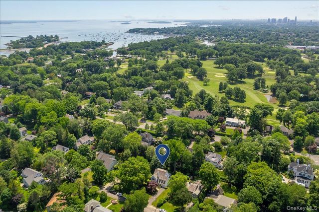 541 Claflin Avenue, Mamaroneck, NY 10543