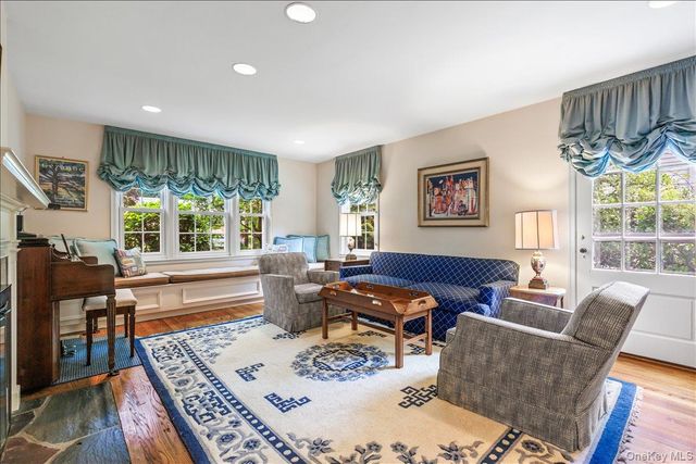 541 Claflin Avenue, Mamaroneck, NY 10543