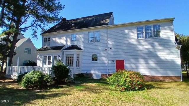 1817 Thorpshire, Raleigh, NC 27615