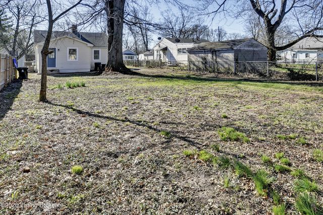 2731 Fleming Ave, Louisville, KY 40206