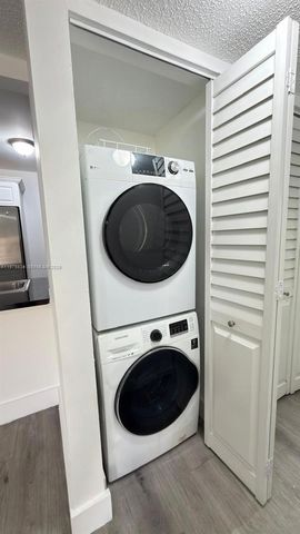 8610 SW 149th Ave 501, Miami, FL 33193