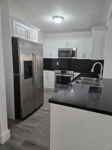 8610 SW 149th Ave 501, Miami, FL 33193