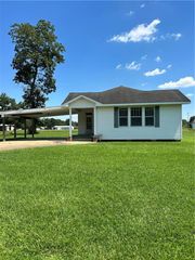 2505 MAIN ST Street, Hessmer, LA 71341