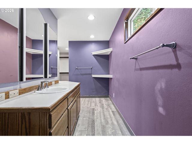 11410 Ne SUMMIT RIDGE Dr, Vancouver, WA 98686