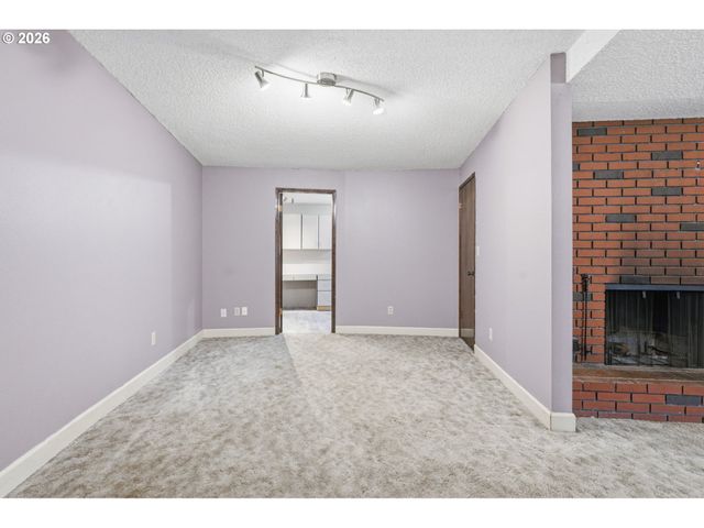 11410 Ne SUMMIT RIDGE Dr, Vancouver, WA 98686