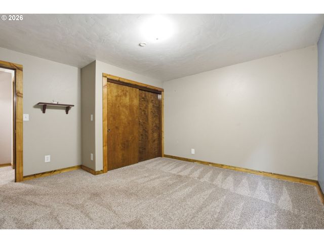 11410 Ne SUMMIT RIDGE Dr, Vancouver, WA 98686