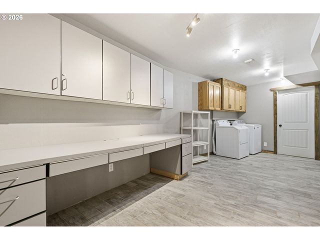 11410 Ne SUMMIT RIDGE Dr, Vancouver, WA 98686
