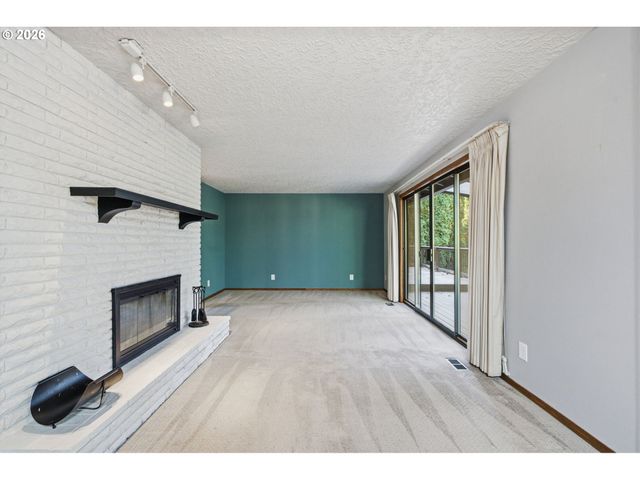 11410 Ne SUMMIT RIDGE Dr, Vancouver, WA 98686