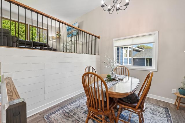 17698 S Shore Lane W, Eden Prairie, MN 55346