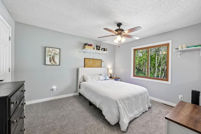 17698 S Shore Lane W, Eden Prairie, MN 55346