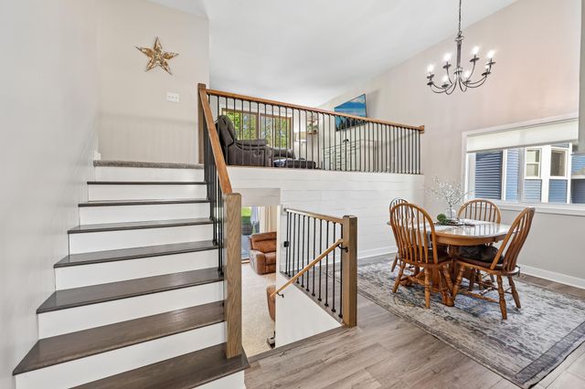 17698 S Shore Lane W, Eden Prairie, MN 55346
