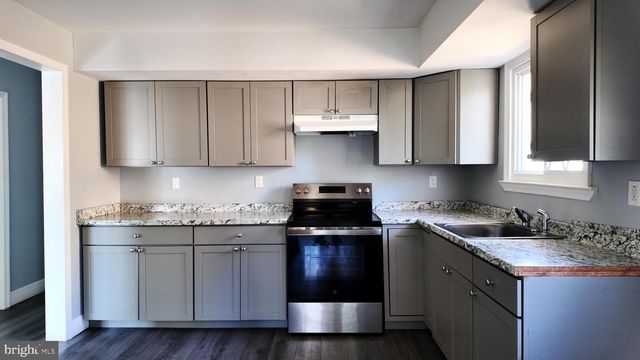 2452 LINCONIA AVE, Feasterville Trevose, PA 19053
