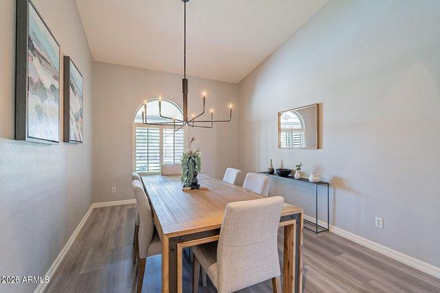 5879 E LE MARCHE Avenue, Scottsdale, AZ 85254