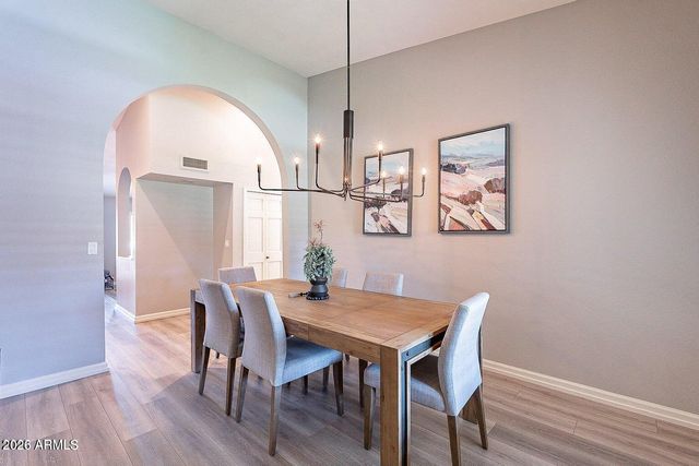 5879 E LE MARCHE Avenue, Scottsdale, AZ 85254