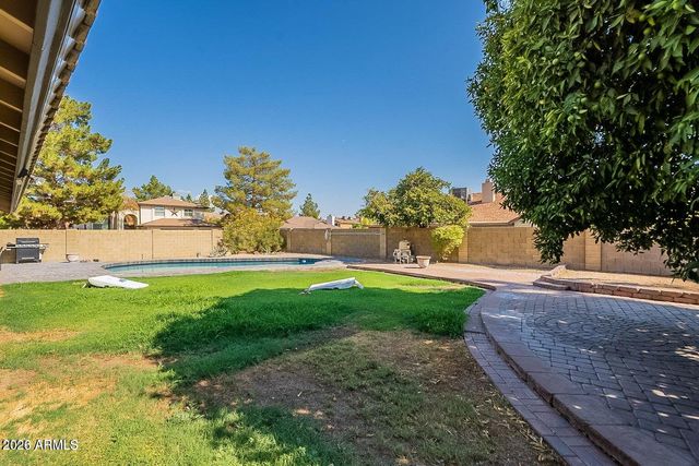 5879 E LE MARCHE Avenue, Scottsdale, AZ 85254