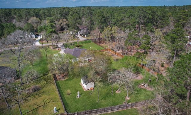 136 Fantail Street, Magnolia, TX 77355