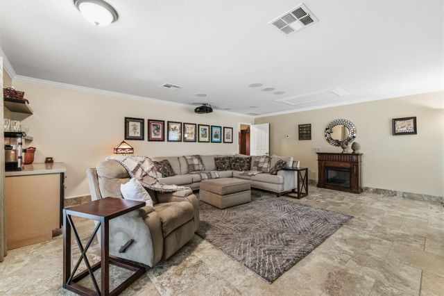 136 Fantail Street, Magnolia, TX 77355