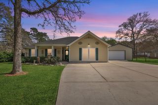 136 Fantail Street, Magnolia, TX 77355
